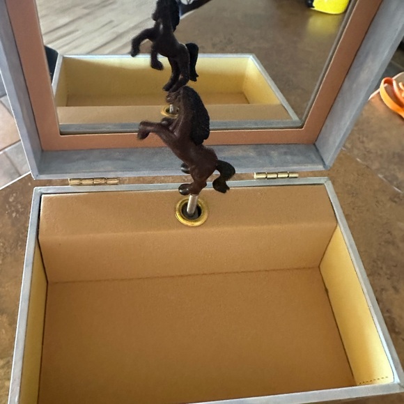 Horse Jewelry Box with Mirror - Picture 2 of 11